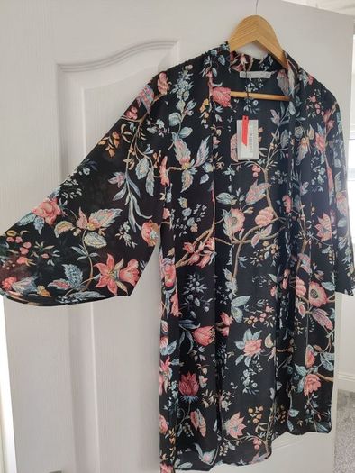 Oasis Kimono top