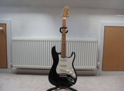 Vintage Fernandes FST-70 "Stone Logo" 70's stratocaster style electric guitar - Made in Japan(early 1980s)
