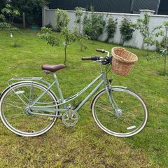 Electra Loft Ladies Step Thru Bike