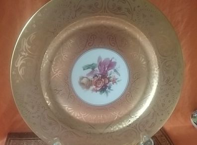 Royal Bavarian Hutscheneuther Selb Bavaria Gold Encrusted Dinner/ Cabinet Plate