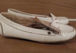 NWT White EMU Moccasin Leather Shoes size 5