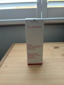 Clarins Hand and Nail Cream BNIB