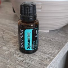 DOTERRA Spearmint Essential Oil 15 ml Brand new and unopened. 100% pure therapeutic grade essential oil, known for its sweet, refreshing minty aroma, focus-boosting qualities, and uplifting diffusion.