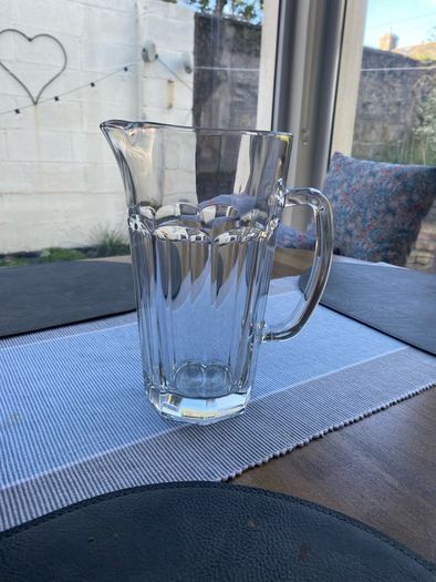 Glass pitcher/jug 1 litre