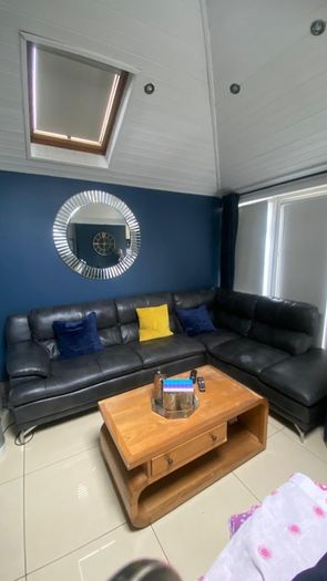 Corner sofa leather