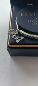 Ladies bracelet