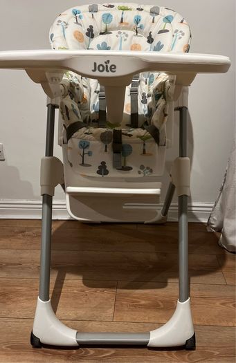 Baby's feeding chair