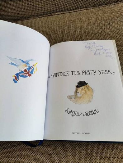 Vintage Tea Party Year by Angel Adoree from the Escape to the Chateau and Dick Strawbridge hardback in very good condition over 300 pages with lots of illustrations and recipes and party ideas FREE STANDARD POSTAGE INCLUDED