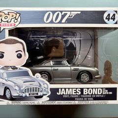 Funko Pop - James Bond with Aston Martin DB5 44 - Vinyl Action Figure