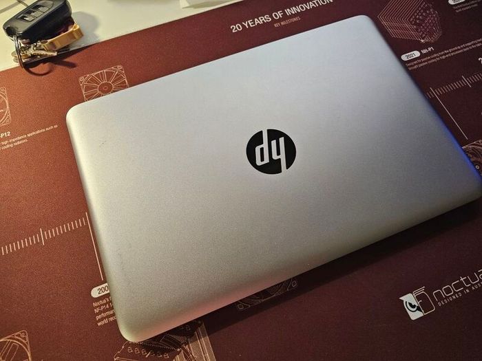 HP Folio 1020 G1
