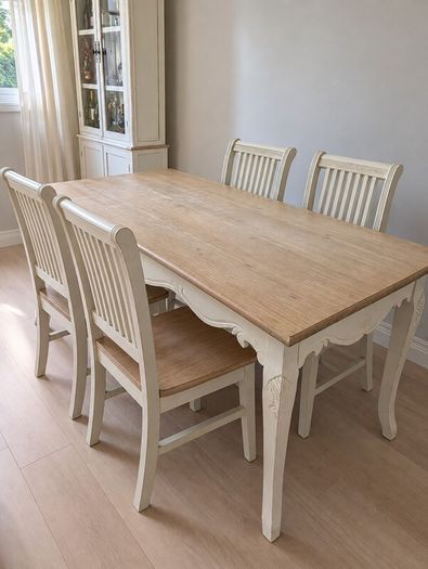 Dining table & Dresser