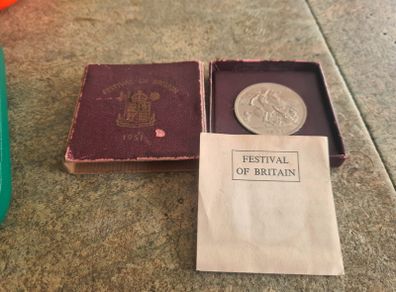 5 Shillings