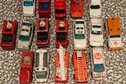 17 Matchbox etc Police and emergency vehicles