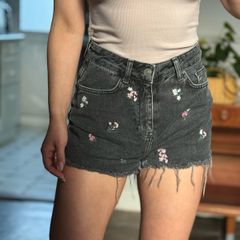Denim&Co High Quality Denim Shorts S size; embroidery