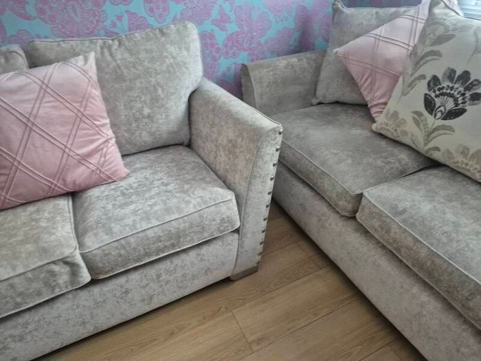 Luxury 3&2 ,Dublin delivery included