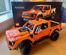 Lego Ford F-150 Raptor Truck - Excellent Condition