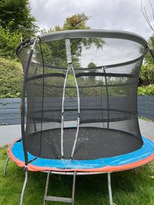 Trampoline
