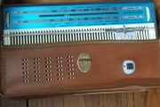 Vintage Philips Radio untested