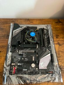 I5 9400f 16gb, Rtx 2070s Asus Rog, Psu 650w, Wifi Pci Extension