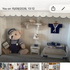 Box frame of  teddy bear room