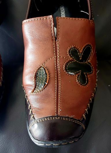 Ladies Shoes
