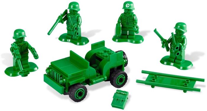 Lego Toy Story 7595: Army men on Patrol (2010) 100% Complete (NO BOX)