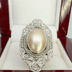 Silver Royal Bali Collection White Mabe Pearl Ring