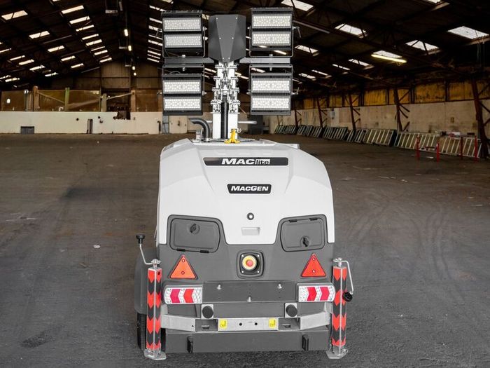 MacGen MacLite Compact LED Lighting Tower | Yanmar