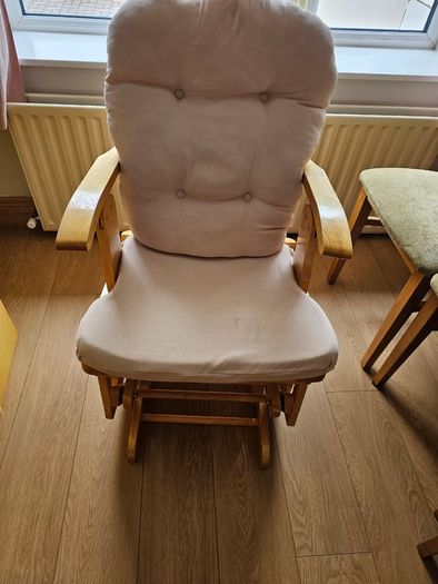 Nursing chair