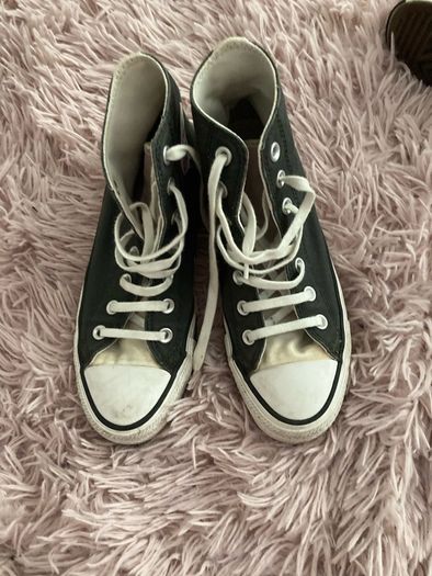 7 pairs of Genuine Converse