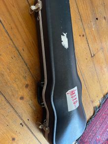 Hard violin case