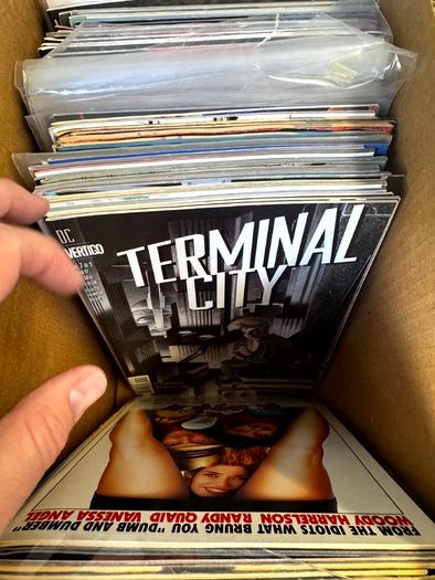 DC, Marvel Long Comic Box w 290 comics for Sale