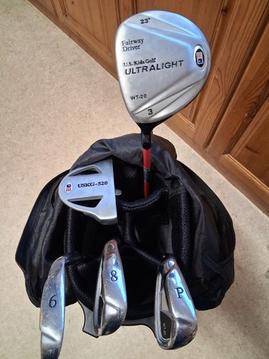 Golf Clubs. US Kids Golf Set.Left Handed .Age 7 To 8 Years Old. Girls Set.. In As New Condition. Collect In Dublin Or Receive Via Post.