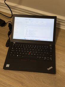 Lenovo ThinkPad X280 i5-8350U 256GB ssd 16gb ram