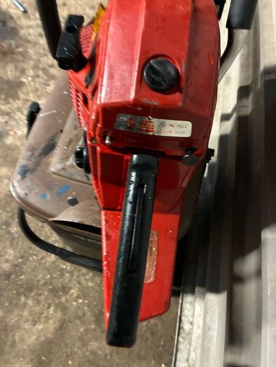 chainsaw