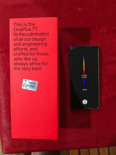 OnePlus 7T with original box and charger