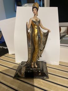 Franklin Mint 'Isis' Figurine