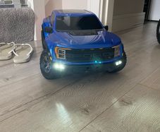 Ford Traxxas Raptor 4x4 VXL