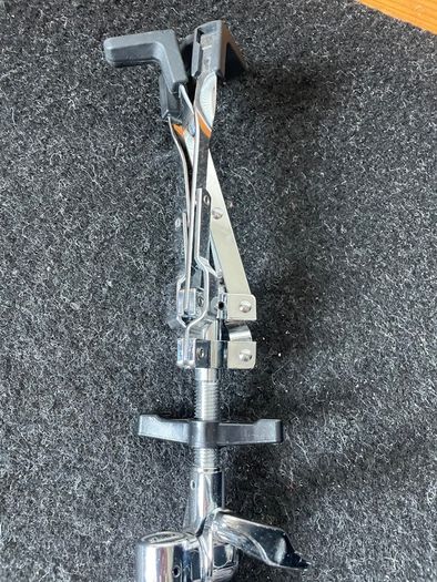 Pearl snare drum stand