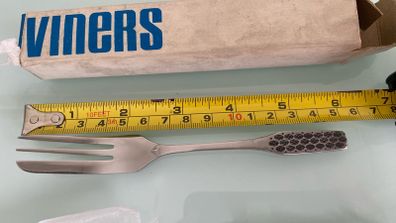 6 New Vintage Viners Pastry Forks
