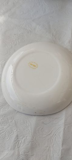 Aer lingus ,arklow ashtray change tray ,hard to come by ,collectors item, arklow ,condition good, sold as seen.