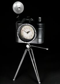 Mantel clock - Camera on tripod