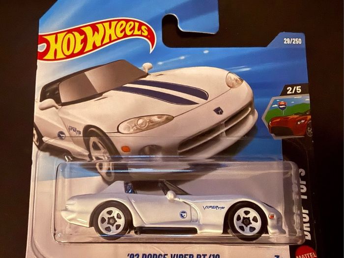 Hot Wheels Treasure Hunt 92 Dodge Viper Rt/10