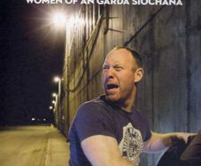 Very Scarce - The Guards - Behind the Scenes with the Men and Women of An Garda Siochana