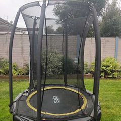 Trampoline