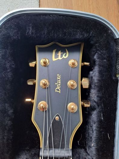 ESP LTD EC-1000 Electric Guitar