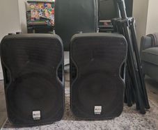 Alto TS115 Active PA Speakers + Stands