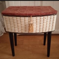 Vintage vanity storage seat
