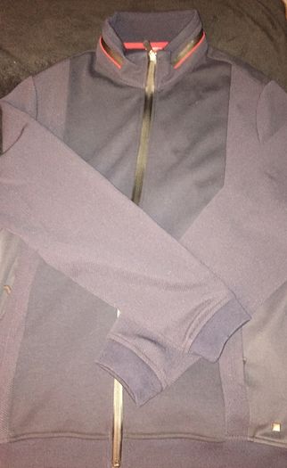 Bugatti Sweat Shirt size Large brand new with tag