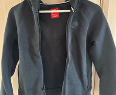 Boys Hoodies & Bottoms